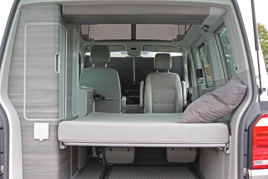  Volkswagen California 2015 года  (фото 25 из 28)